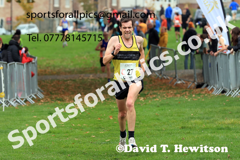 Senior Mens relay, 2025 Northern Cross Country Relays, Graves Park, Sheffield. Photo: David T. Hewitson/Sports for All Pics